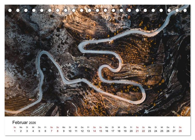 Produktbild: &Uuml;ber den Wolken - Spektakul&auml;re Luftaufnahmen (Tischkalender 2026 DIN A5 quer), CALVENDO Monatskalender