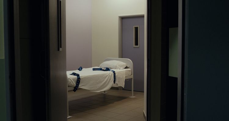 Produktbild: 12 Tage (OmU)