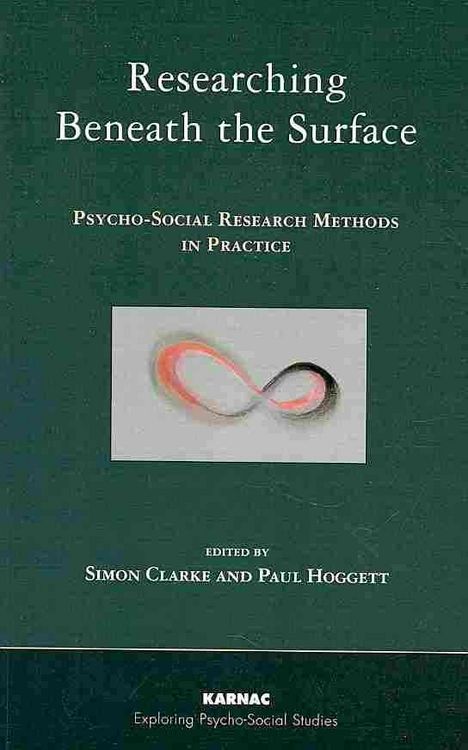 Produktbild: Clarke, S: Researching Beneath the Surface
