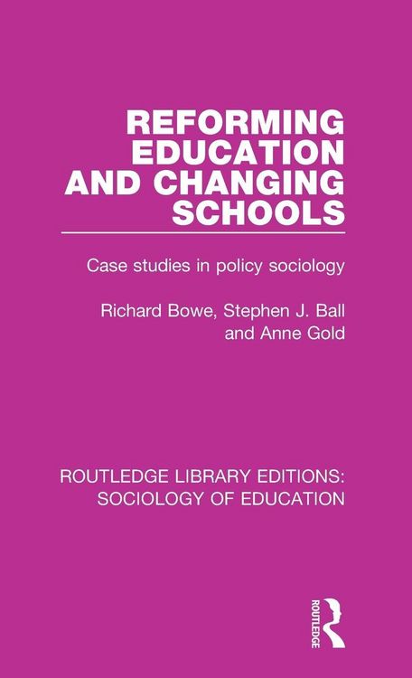 Produktbild: Reforming Education and Changing Schools