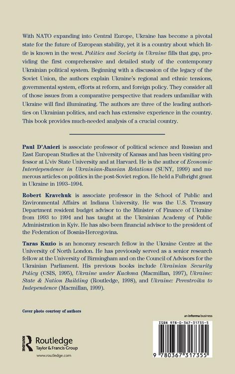 Produktbild: Politics And Society In Ukraine
