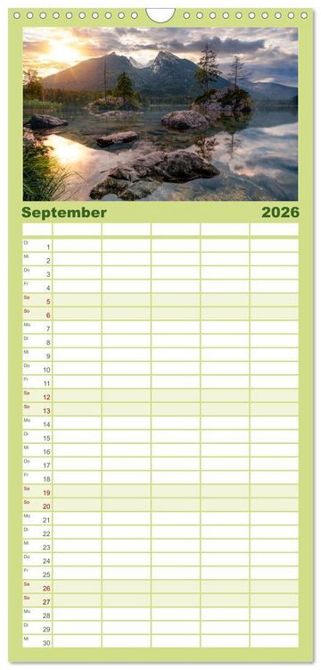 Produktbild: Familienplaner 2026 - Verzauberte Bergwelten mit 5 Spalten (Wandkalender, 21 x 45 cm) CALVENDO