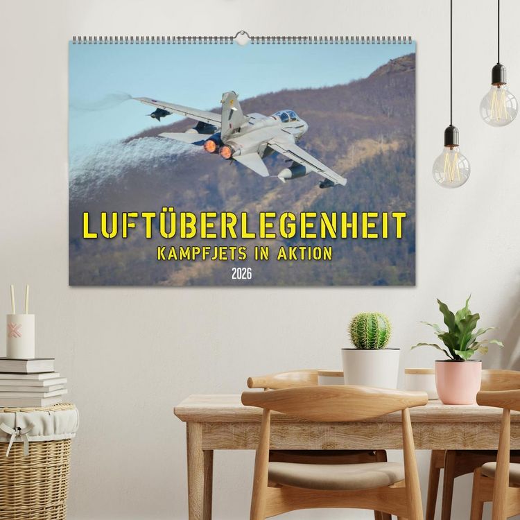Produktbild: Luft&uuml;berlegenheit - Kampfjets in Aktion (Wandkalender 2026 DIN A2 quer), CALVENDO Monatskalender