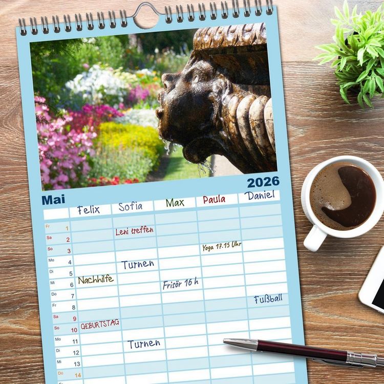 Produktbild: Familienplaner 2026 - Sch&ouml;ne Wasserspiele mit 5 Spalten (Wandkalender, 21 x 45 cm) CALVENDO