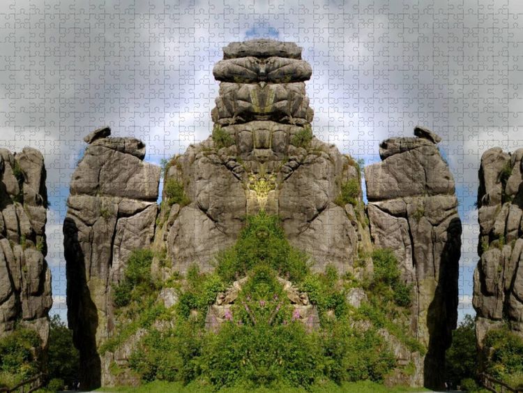 Produktbild: CALVENDO Puzzle Die Externsteine im Spiegel betrachtet | 1000 Teile Lege-Gr&ouml;&szlig;e 64x48cm Foto-Puzzle f&uuml;r gl&uuml;ckliche Stunden
