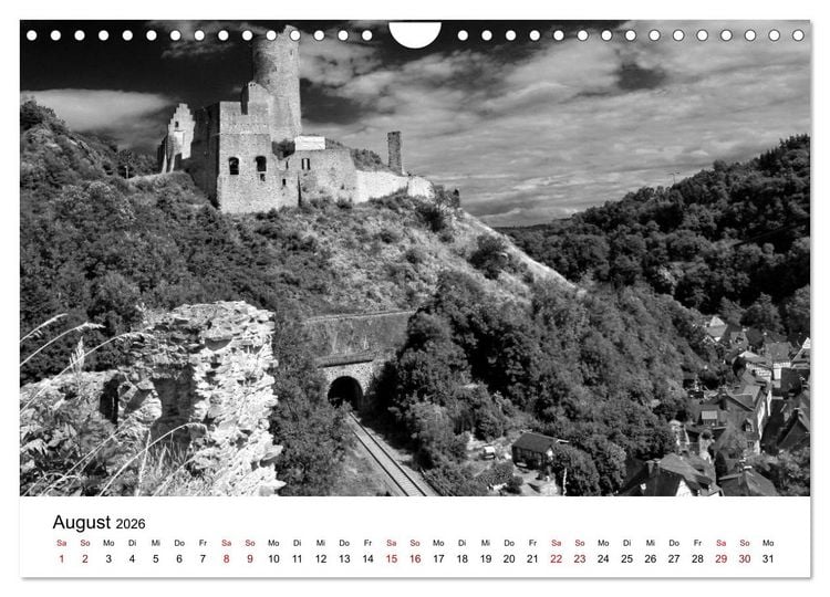 Produktbild: Burgen in schwarzwei&szlig; - Wie aus alten Zeiten (Wandkalender 2026 DIN A4 quer), CALVENDO Monatskalender