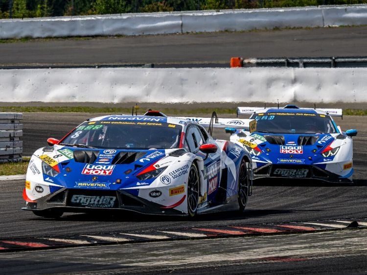 Produktbild: CALVENDO Puzzle Lamborghini Hurac&aacute;n GT3 Evo II, Liqui Moly Team Engstler | 1000 Teile Lege-Gr&ouml;&szlig;e 64x48cm Foto-Puzzle f&uuml;r gl&uuml;ckliche Stunden