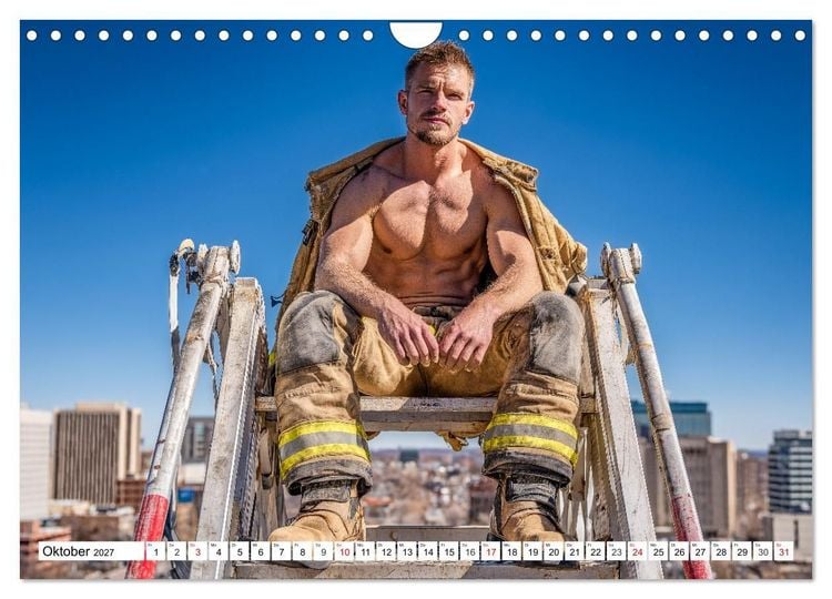 Produktbild: Feuerwehrm&auml;nner - Sexy K&ouml;rper und hei&szlig;e Flammen (Wandkalender 2027 DIN A4 quer), CALVENDO Monatskalender