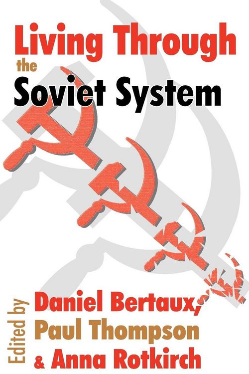 Produktbild: Living Through the Soviet System