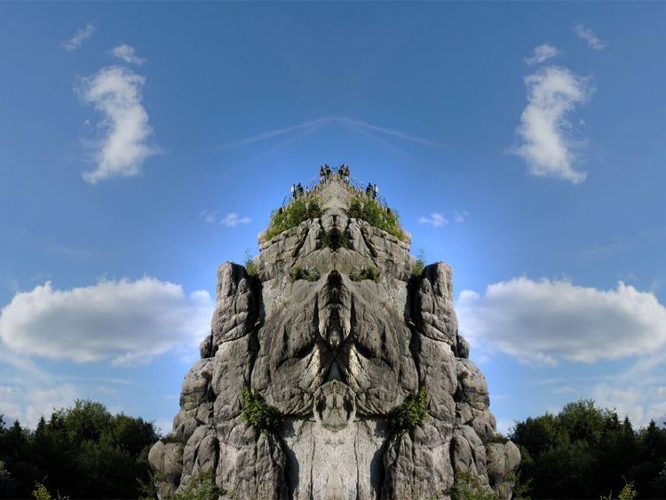 Produktbild: CALVENDO Puzzle Die Externsteine - Dimensionen im Spiegel | 1000 Teile Lege-Gr&ouml;&szlig;e 64x48cm Foto-Puzzle f&uuml;r gl&uuml;ckliche Stunden