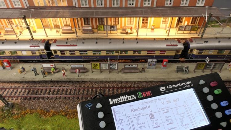 Produktbild: Digitale Modellbahn mit Uhlenbrock