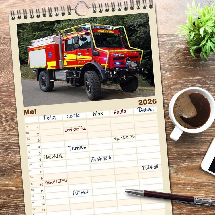 Produktbild: Familienplaner 2026 - Unimog bei der Feuerwehr mit 5 Spalten (Wandkalender, 21 x 45 cm) CALVENDO