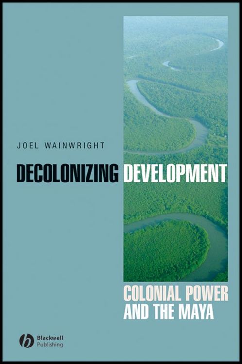 Produktbild: Decolonizing Development