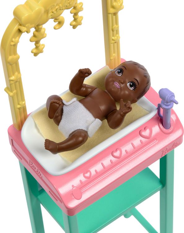 Produktbild: Barbie Nurturing Playset: Kinder&auml;rztin