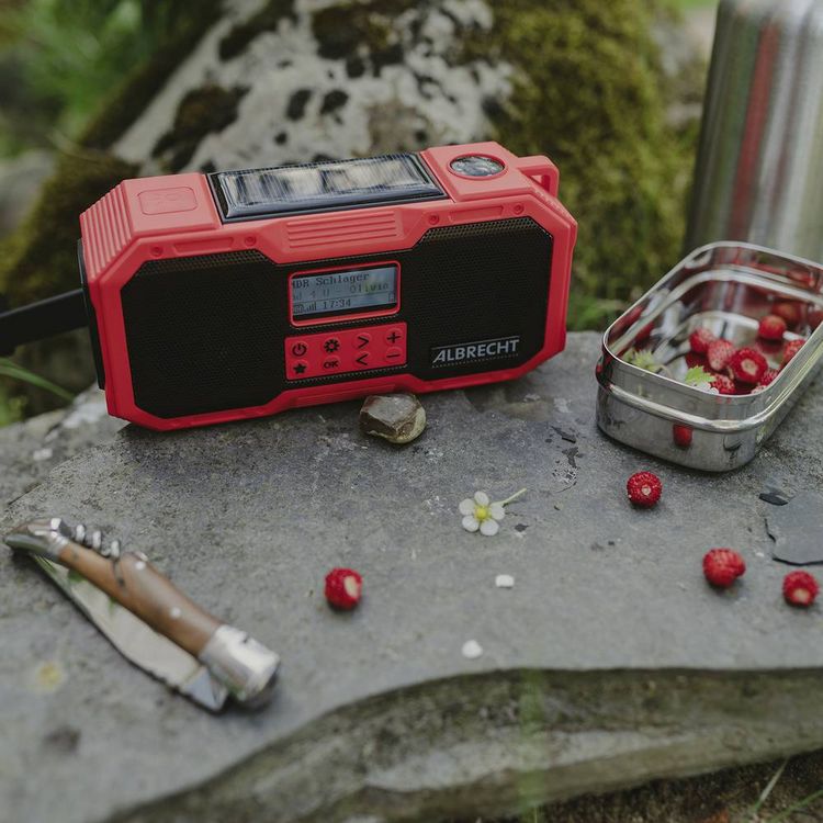 Produktbild: Albrecht DR 112 Outdoorradio DAB+, UKW Notfallradio, USB, Bluetooth&reg; Akku-Ladefunktion, Handkurbel, Solarpanel