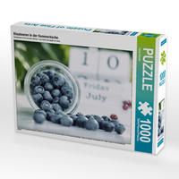 Produktbild: CALVENDO Puzzle Blaubeeren in der Sommerk&uuml;che 1000 Teile Lege-Gr&ouml;&szlig;e 64 x 48 cm Foto-Puzzle Bild von Tanja Riedel