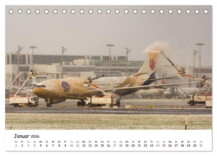 Produktbild: Airliner in M&uuml;nchen / 2026 (Tischkalender 2026 DIN A5 quer), CALVENDO Monatskalender