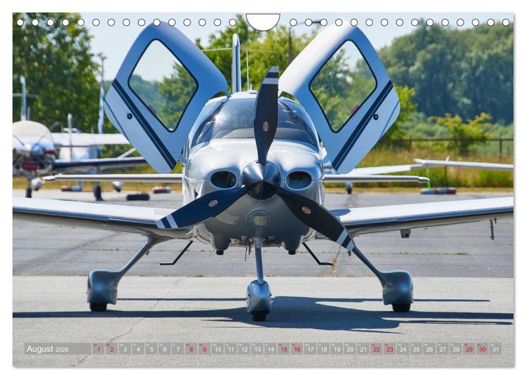 Produktbild: Flugzeuge und Hubschrauber im Portr&auml;t (Wandkalender 2026 DIN A4 quer), CALVENDO Monatskalender