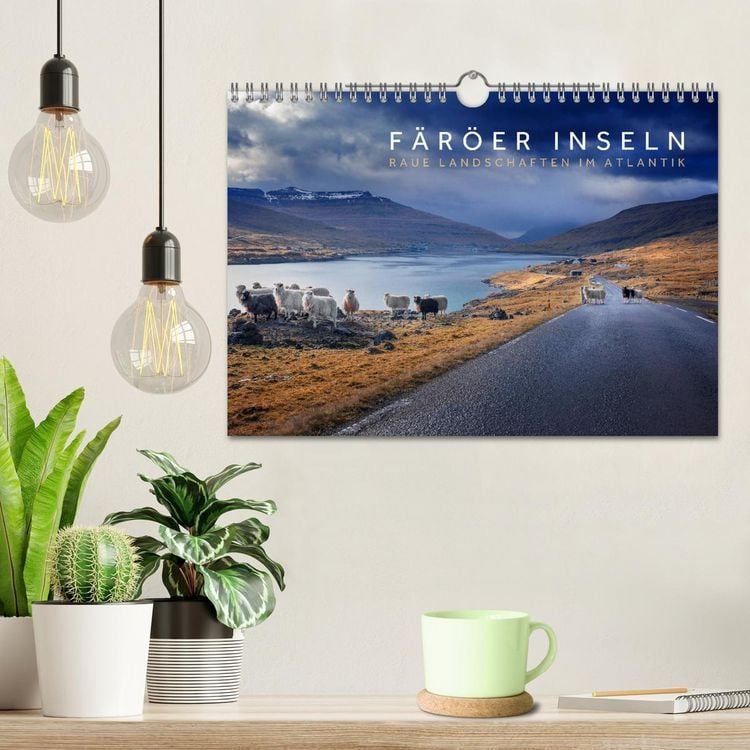 Produktbild: F&auml;r&ouml;er Inseln - Raue Landschaften im Atlantik (Wandkalender 2026 DIN A4 quer), CALVENDO Monatskalender