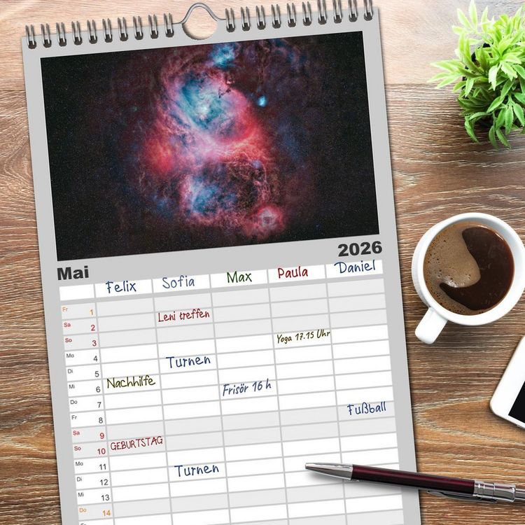 Produktbild: Familienplaner 2026 - Deepsky XVIII mit 5 Spalten (Wandkalender, 21 x 45 cm) CALVENDO
