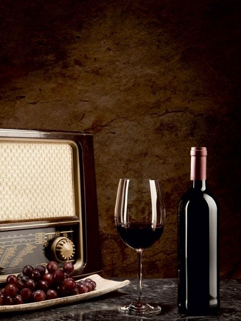 Produktbild: Rotwein in Flasche und Glas mit Weintrauben (Puzzle)