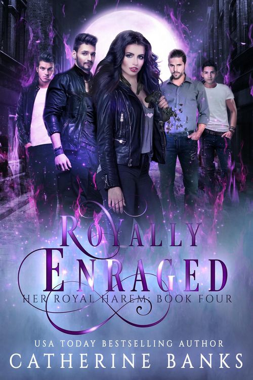 Produktbild: Royally Enranged (Her Royal Harem, #4)