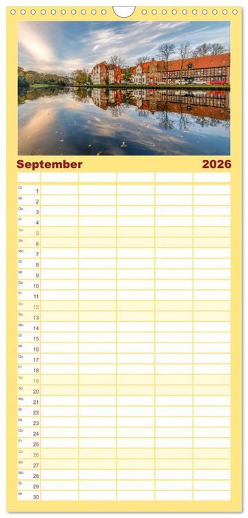 Produktbild: Familienplaner 2026 - L&uuml;beck &ndash; Im Licht der Zeit mit 5 Spalten (Wandkalender, 21 x 45 cm) CALVENDO