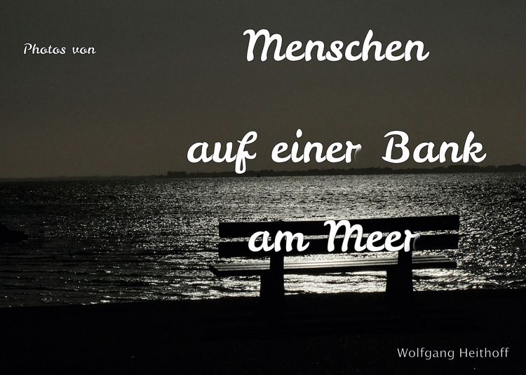 Produktbild: Menschen auf einer Bank am Meer