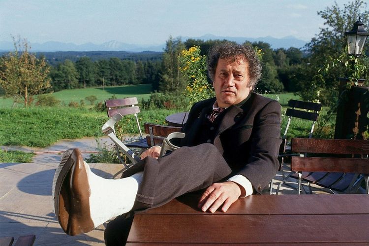 Produktbild: Waldhaus - Die komplette ZDF-Serie in 18 Teilen (Fernsehjuwelen) [6 DVDs]