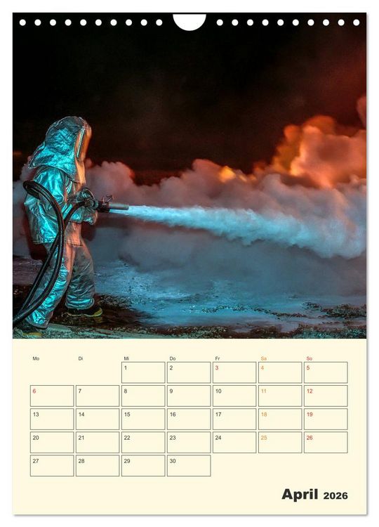 Produktbild: Feuerwehr - selbstloser Dienst weltweit (Wandkalender 2026 DIN A4 hoch), CALVENDO Monatskalender