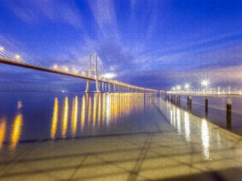 Produktbild: CALVENDO Puzzle Ponte de Vasco da Gama | 2000 Teile Lege-Gr&ouml;&szlig;e 90x67cm Foto-Puzzle f&uuml;r gl&uuml;ckliche Stunden