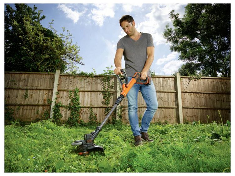 Produktbild: Black & Decker Akku Akku-Rasentrimmer inkl. Akku, inkl. Ladeger&auml;t, H&ouml;henverstellbarer Griff 18 V 4 Ah Schnittbreite (max.): 30 cm
