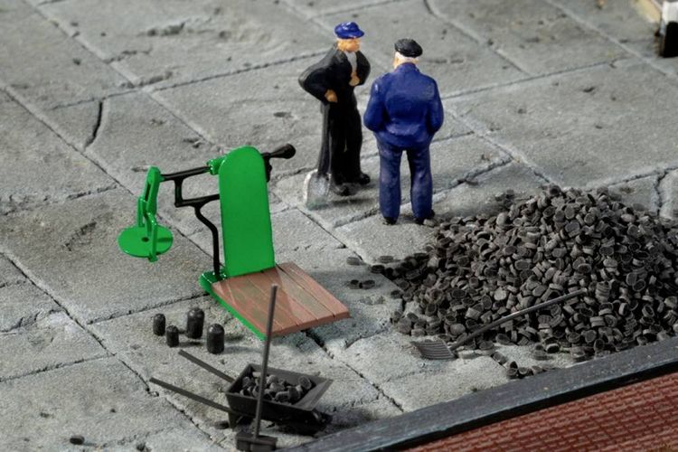 Produktbild: Auhagen 11465 H0 Brennstoffhandel