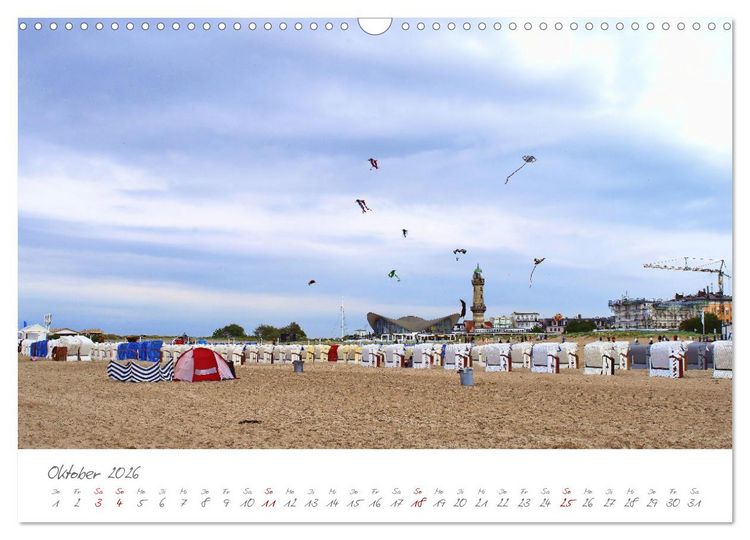 Produktbild: Seeb&auml;der an der Ostseek&uuml;ste - Mod&auml;ne Villen, bunte Strandk&ouml;rbe, Ostseebrise, Sand und Meer (Wandkalender 2026 DIN A3 quer), CALVENDO Monatskalender