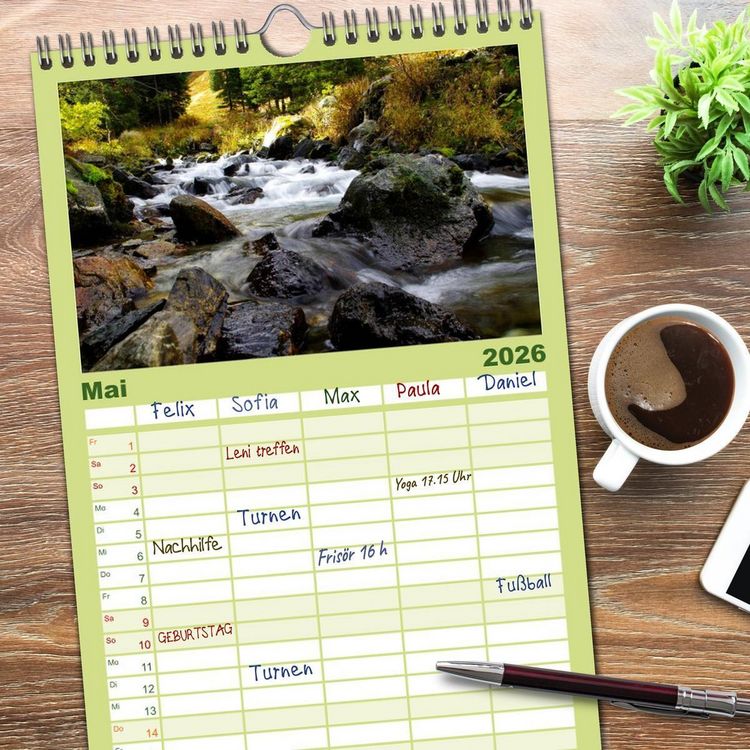 Produktbild: Familienplaner 2026 - Bergwelt in &Ouml;sterreich mit 5 Spalten (Wandkalender, 21 x 45 cm) CALVENDO