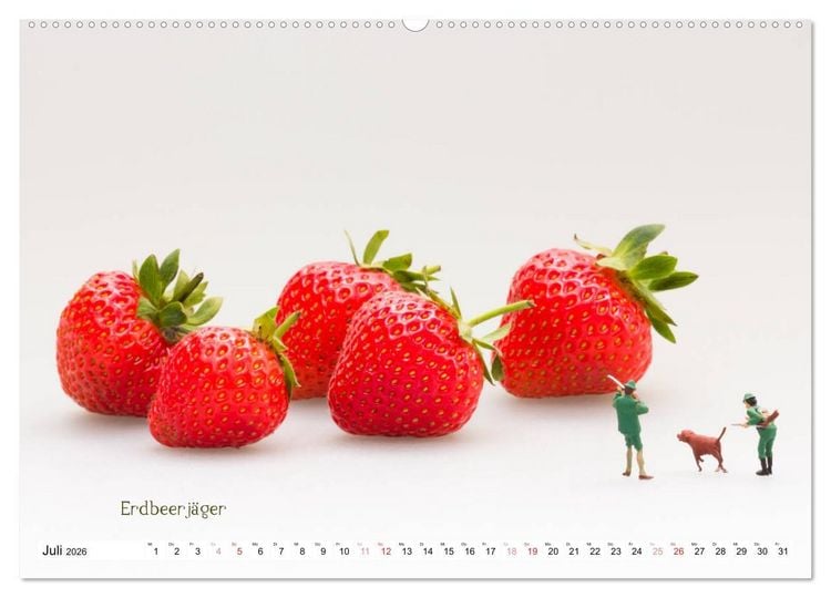 Produktbild: Erdbeerj&auml;ger ... und andere Mini-Welten (hochwertiger Premium Wandkalender 2026 DIN A2 quer), Kunstdruck in Hochglanz