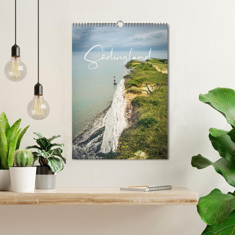 Produktbild: Roadtrip durch S&uuml;dengland (Wandkalender 2026 DIN A3 hoch), CALVENDO Monatskalender