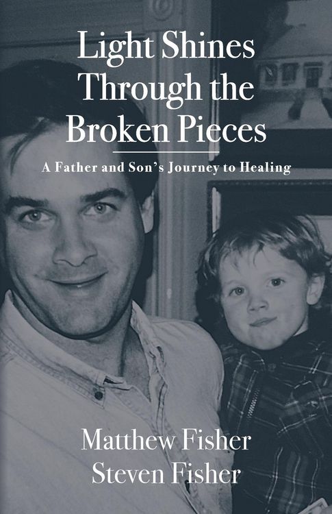 Produktbild: Light Shines Through the Broken Pieces