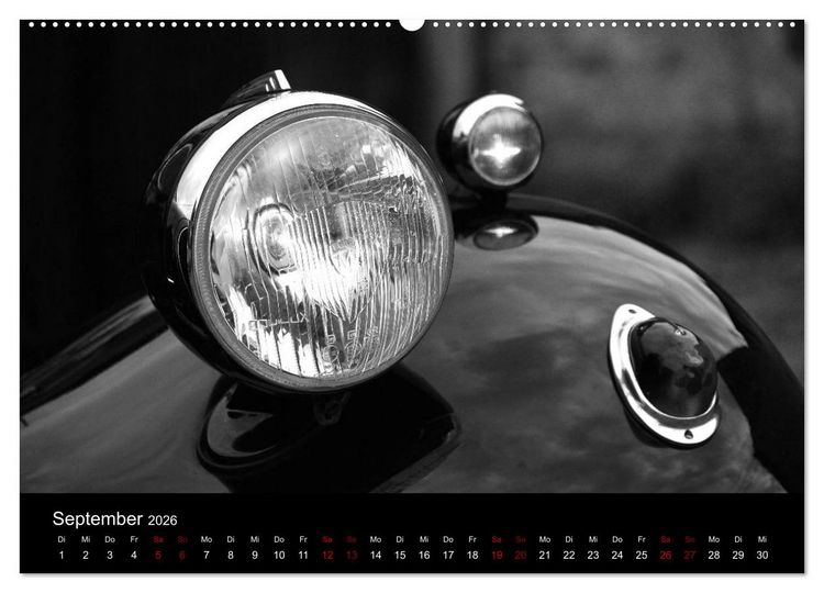 Produktbild: Citro&euml;n 11 CV Traction Avant in schwarzweiss (Wandkalender 2026 DIN A2 quer), CALVENDO Monatskalender