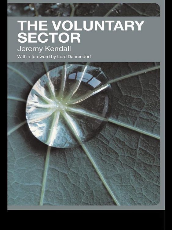Produktbild: The Voluntary Sector