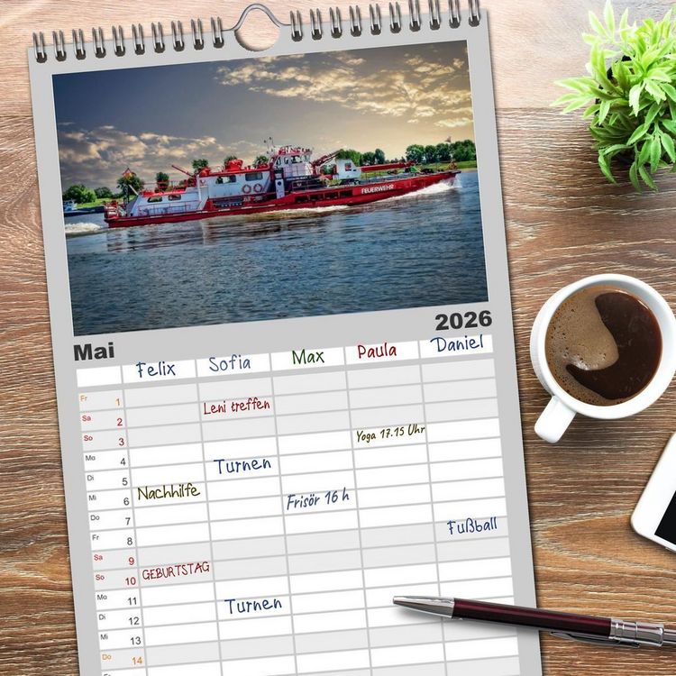 Produktbild: Familienplaner 2026 - Feuerwehr - mein Kalender mit 5 Spalten (Wandkalender, 21 x 45 cm) CALVENDO