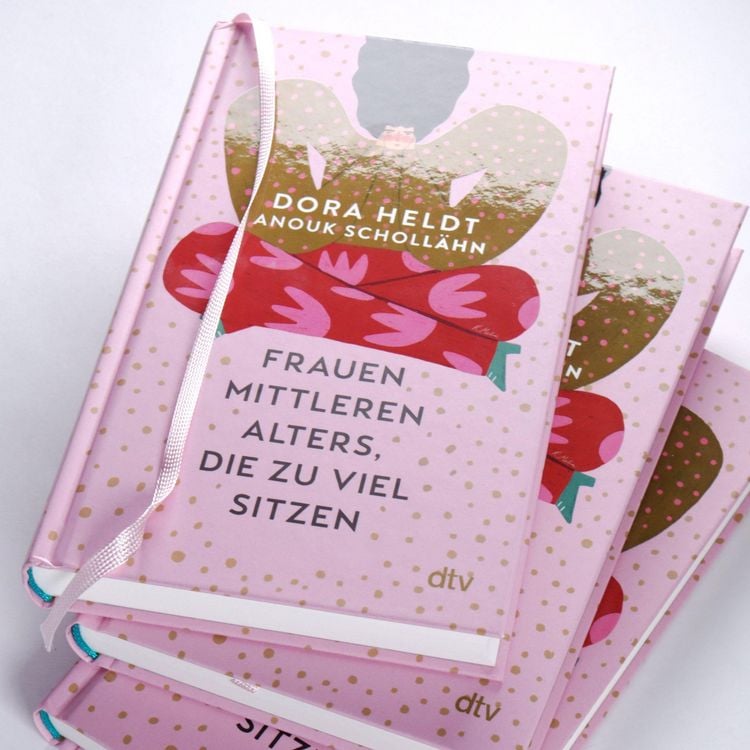 Produktbild: Frauen mittleren Alters, die zu viel sitzen