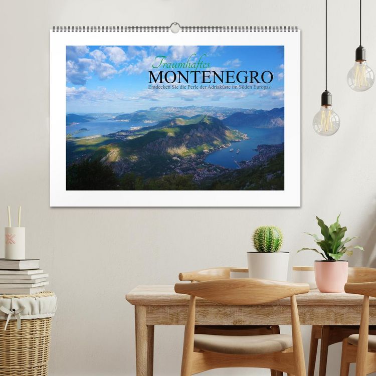 Produktbild: Traumhaftes Montenegro - Entdecken Sie die Perle der Adria im S&uuml;den Europas (Wandkalender 2026 DIN A2 quer), CALVENDO Monatskalender