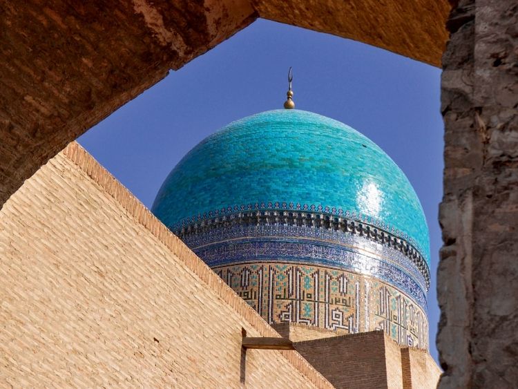 Produktbild: CALVENDO Puzzle Buchara - Kuppel der Kalon-Moschee | 1000 Teile Lege-Gr&ouml;&szlig;e 64x48cm Foto-Puzzle f&uuml;r gl&uuml;ckliche Stunden
