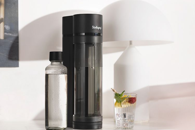 Produktbild: SODAPOP Wassersprudler Logan matt schwarz, 2x 850ml + 1x 600ml Glasflaschen + 1x CO&sup2; Zylinder