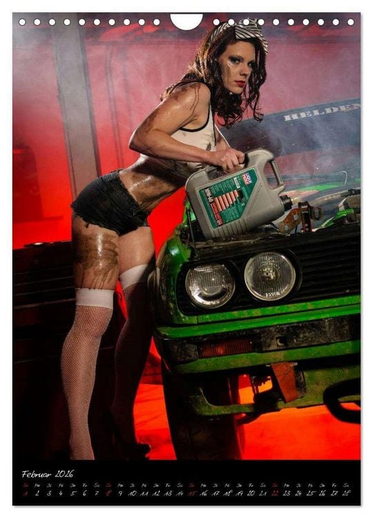 Produktbild: Cars & Girls Kalender (Wandkalender 2026 DIN A4 hoch), CALVENDO Monatskalender