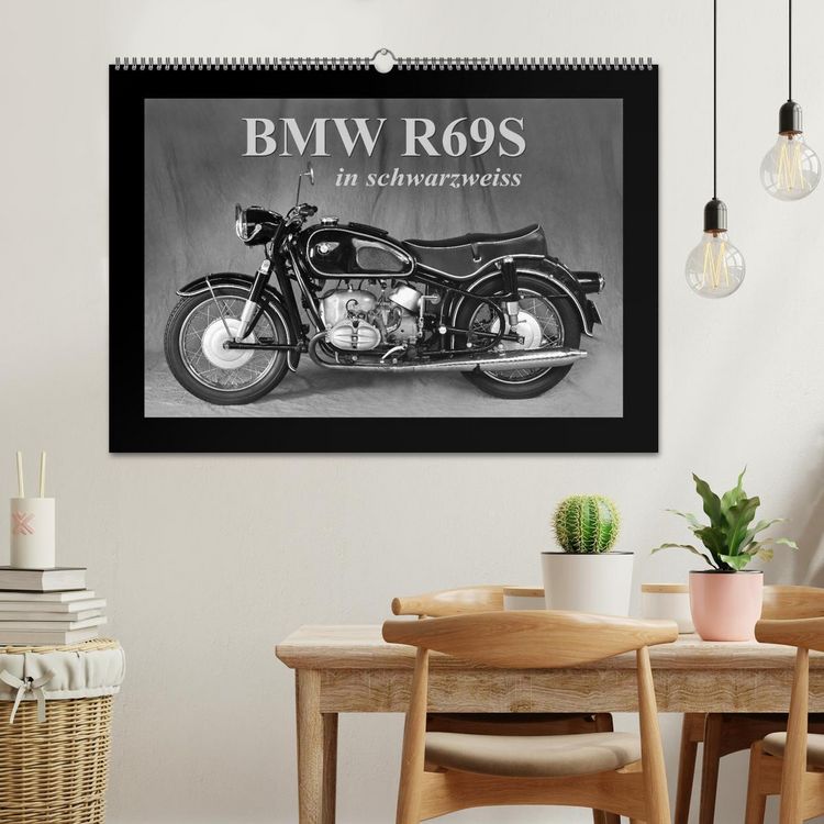 Produktbild: BMW R69S in schwarzweiss (Wandkalender 2026 DIN A2 quer), CALVENDO Monatskalender