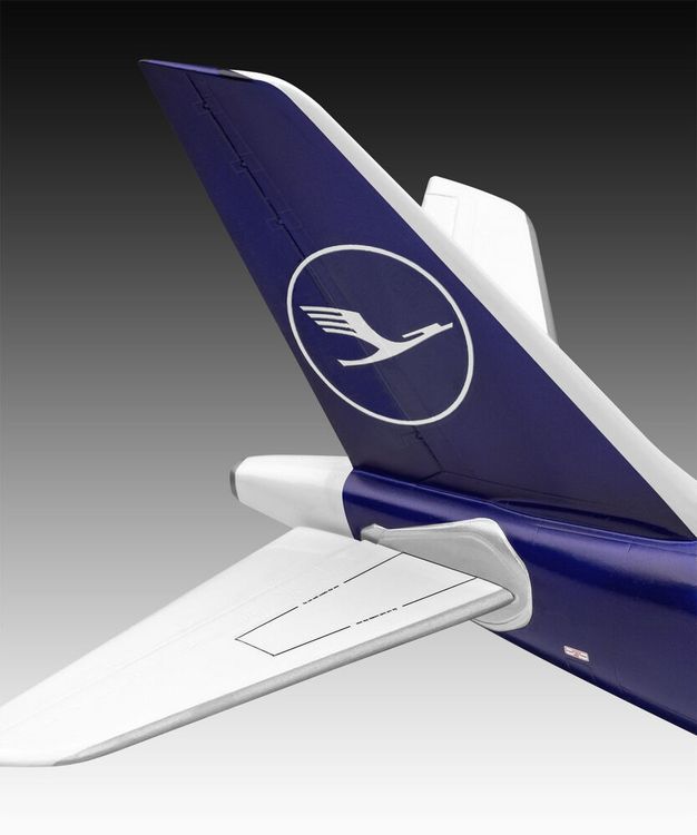 Produktbild: Revell 03803 A340-300 Lufthansa New Livery Flugmodell Bausatz 1:144