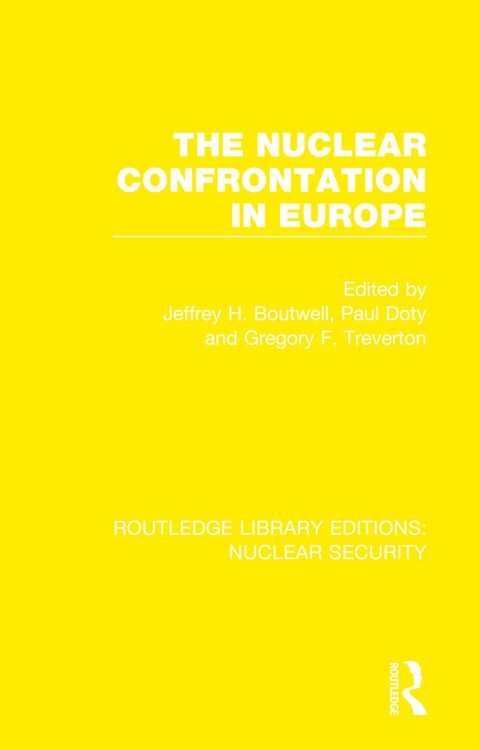 Produktbild: The Nuclear Confrontation in Europe