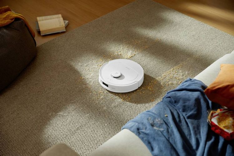 Produktbild: Roborock Qrevo Plus Saug-und Wischroboter Wei&szlig; App gesteuert